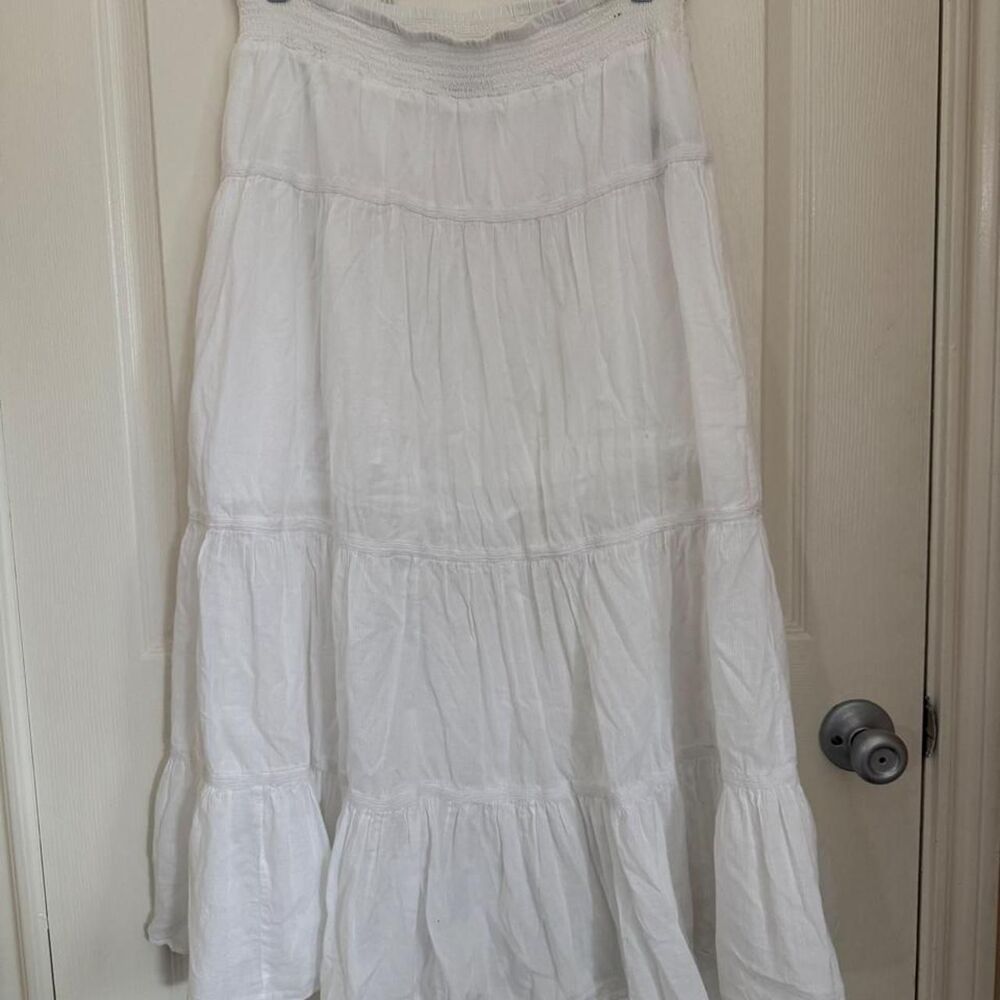 East-5th Women's White Skirt